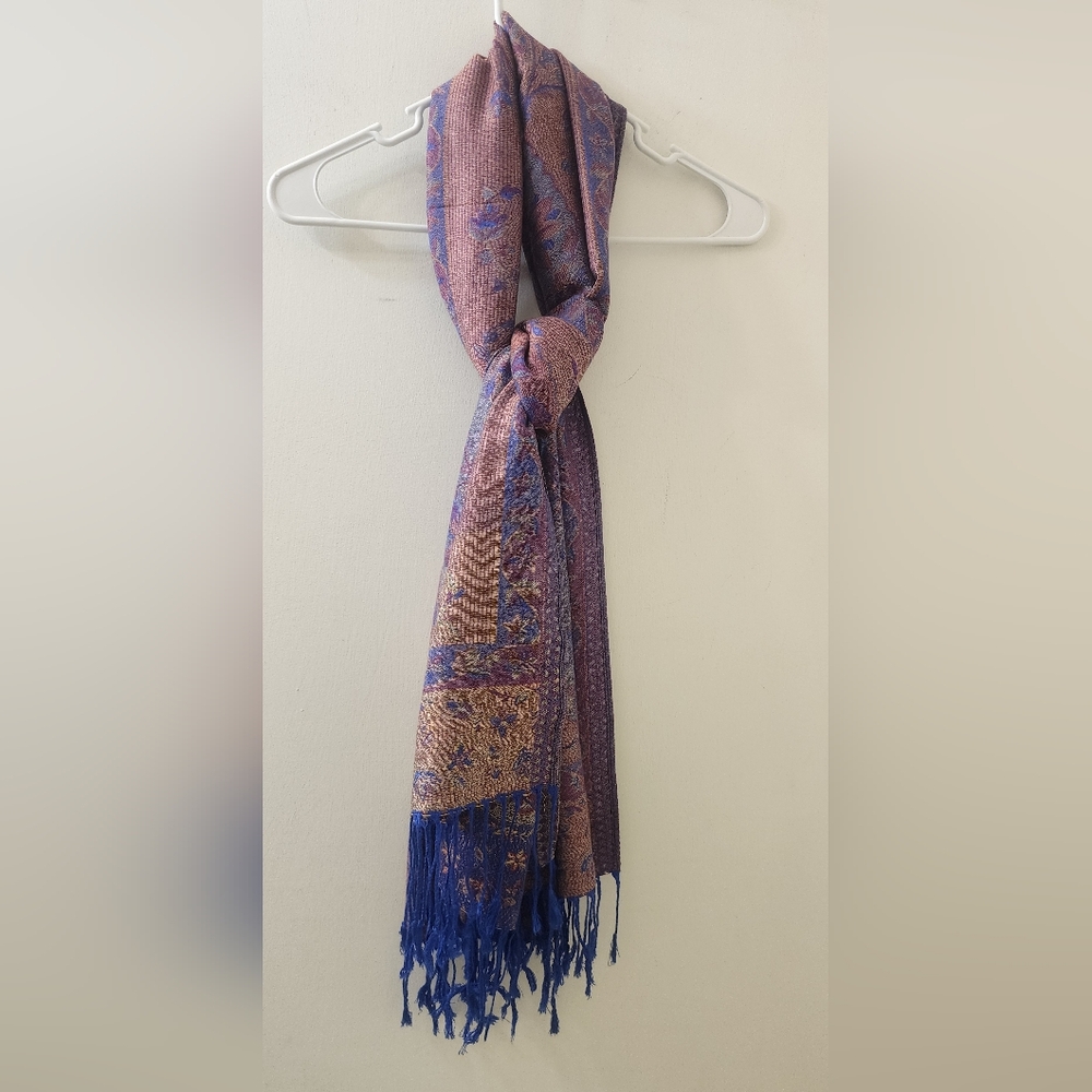 From Jerusalem Elegant Purple and‎ Gold Scarf, 100 % Cashemire 21"×26".